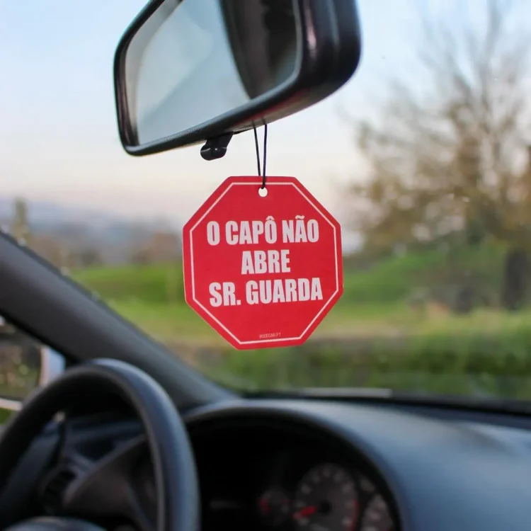 ambientador-carro-o-capô-não-abre-sr-guarda